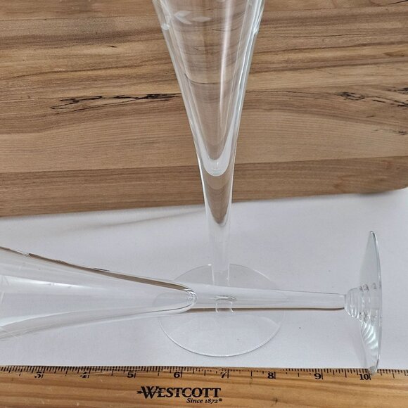Princess House Heritage Crystal Fluted Champagne Glasses 10" elegant etched glas - Picture 7 of 8